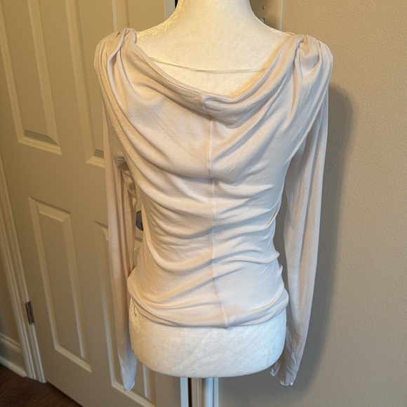 Long sleeve top - Picture 2 of 3